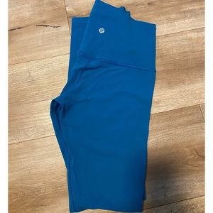 🔵Lululemon🔵 Align leggings 28” size 4